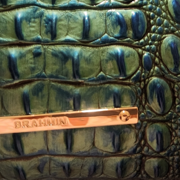 Brahmin crossbody with wallet peacock - Picture 8 of 12